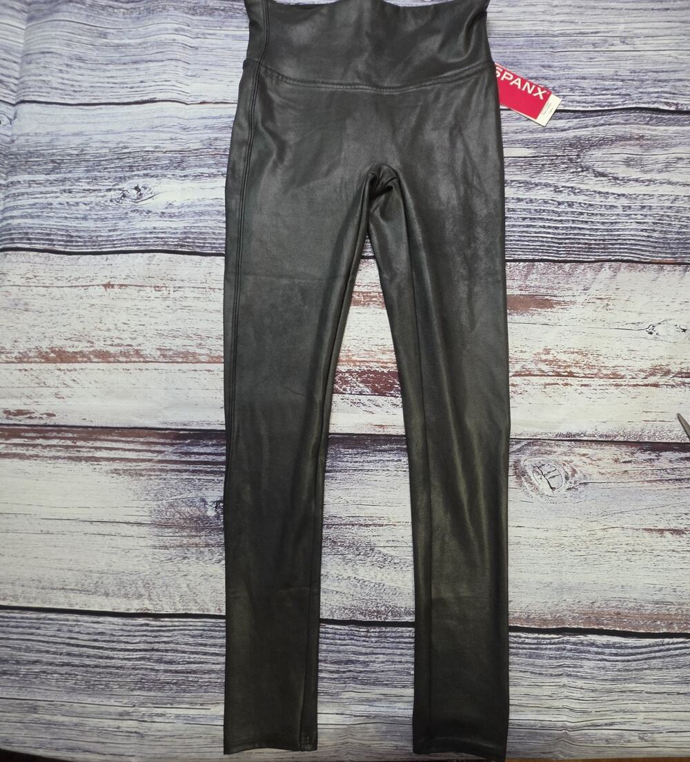NWT Spanx Faux Leather Leggings Black 2437Q Size Small Petite